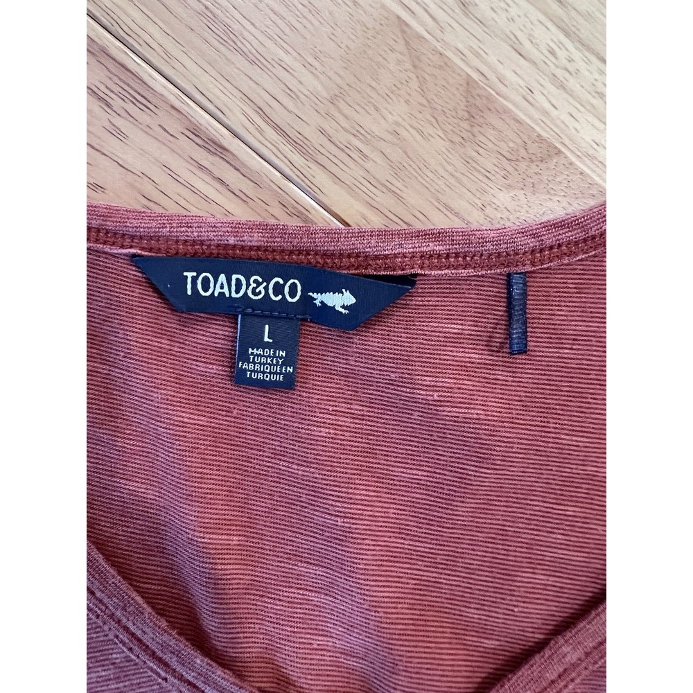 Toad&Co Marley II Tee Womens (L) COTTON TENCEL Rust V Neck -Long Sleeve -Granola - Picture 3 of 10